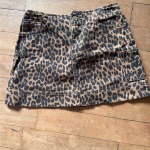 Chic Animal Print Mini Skirt